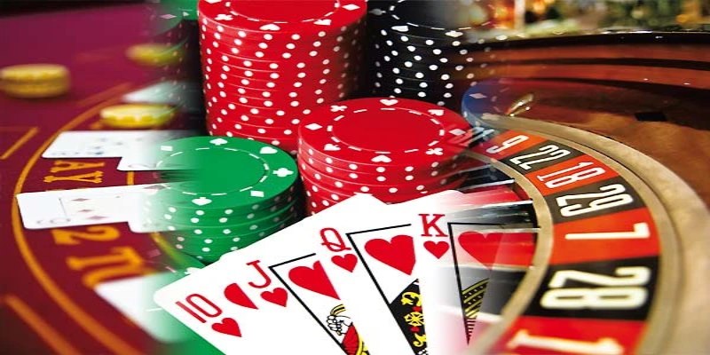 Poker là trò chơi bài nổi tiếng với tính chiến lược cao